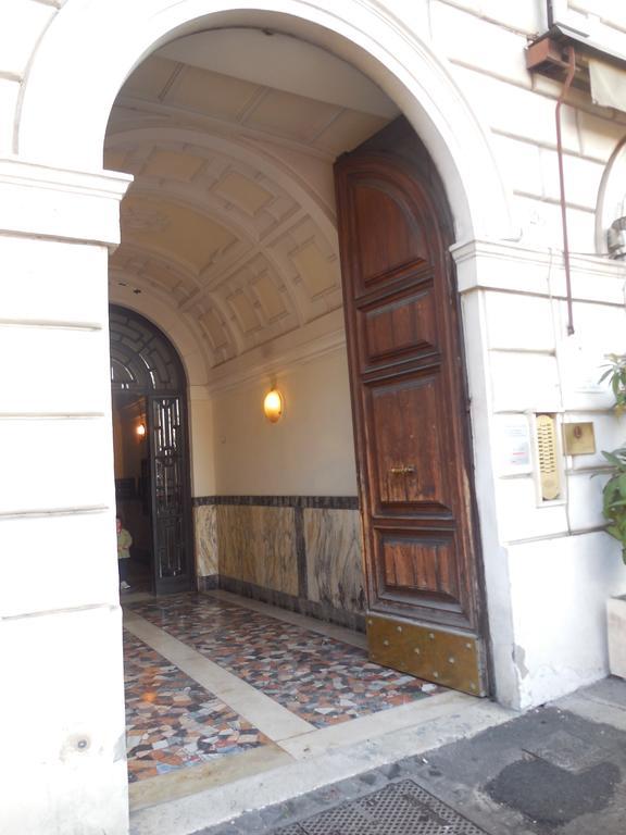 Laterani Suite Rome Ruang foto